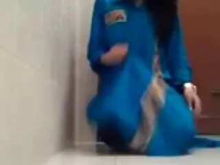 Szorító férfi igyen pornok pénisz