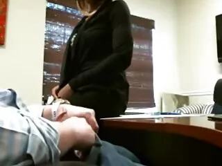 A lány magyarpornoingyen sportol